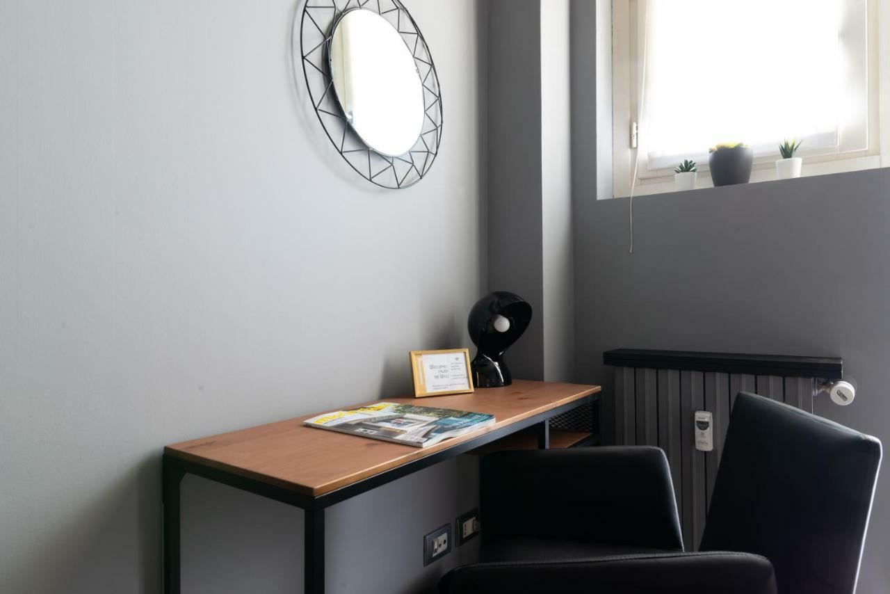 Grancini 6 - Pagano City Life Luxury Apartment ! Milan Exterior photo